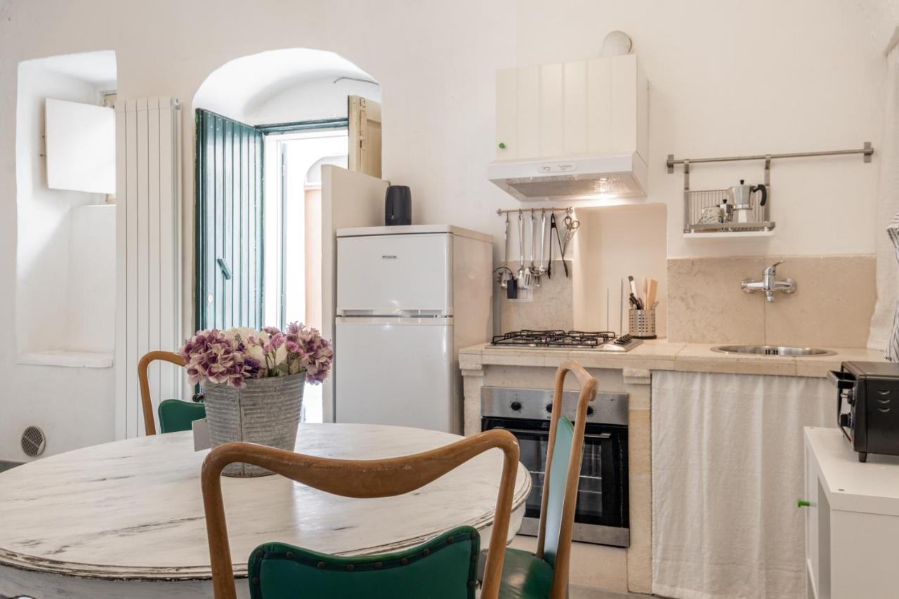 La Casa Nel Vico Pretty Apartment Ostuni Exterior photo